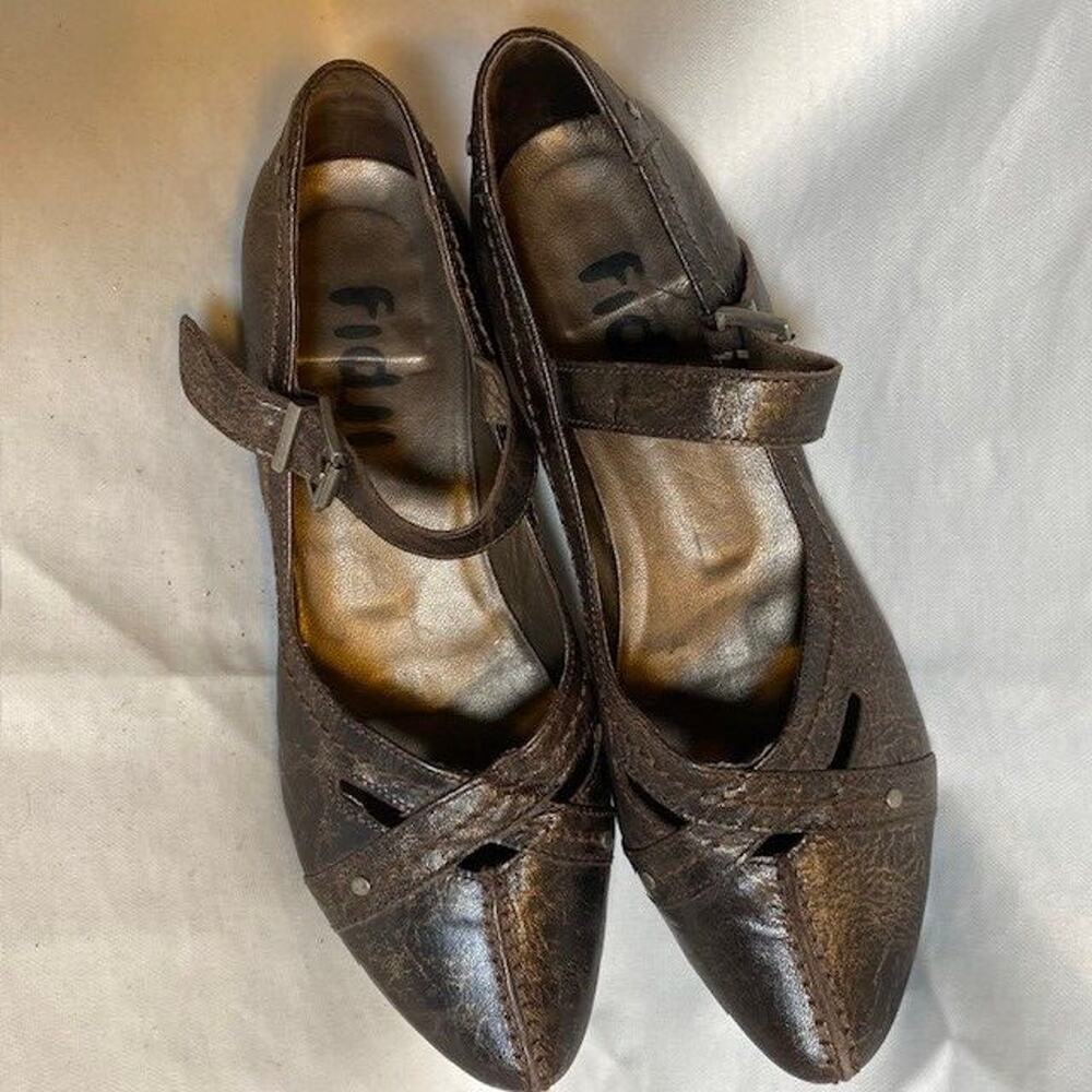 FIDJI Metallic Brown Bronze Leather Mary Janes Womens 7.5 EU 38 Ankle Strap Low